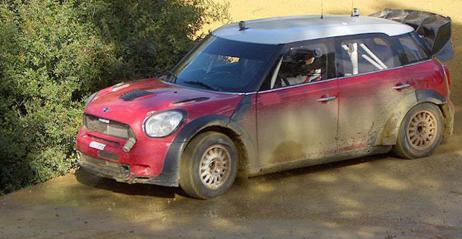 MINI WRC z większym spoilerem