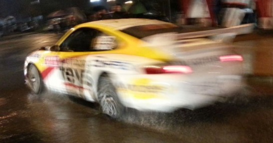 Porsche 911 w klasie R-GT