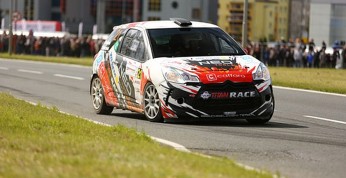 Chmielewski coraz mocniej na pozycji lidera 2WD