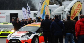 Robert Kubica przywitany w gronie kierowców Pirelli