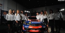 Tomasz Kuchar i jego nowe Subaru Impreza N14