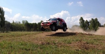 Małysz gotowy do startu Dakaru