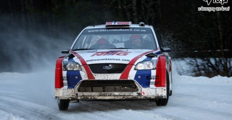 Jeden z trzech Focus�w WRC 06 nale��cych do Mikkelsena