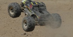Aftershock - potny spalinowy monster truck od Team Losi