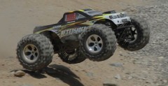 Aftershock - potny spalinowy monster truck od Team Losi