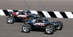 Traxxas Jato 3.3 - piekielnie szybki stadium truck