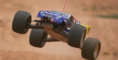 Monsoon XP -  spalinowy truggy w wersji RTR