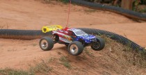 Monsoon XP -  spalinowy truggy w wersji RTR