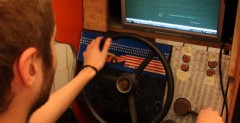 Racer - analogowy symulator modelu samochodu RC