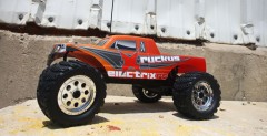 Ruckus - elektryczny monster truck dla todziobw