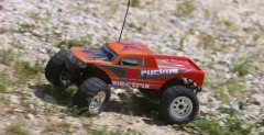 Ruckus - elektryczny monster truck dla todziobw