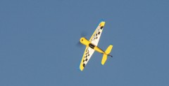 Sukhoi SU26 XP - mini samolot akrobacyjny