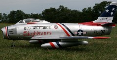 Venom F86-70 Sabre ARF - odrzutowiec z napdem elektrycznym