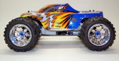 Avalanche XP - spalinowy monster truck w skali 1:8