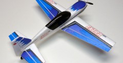 COX 300 Extra - lekki model akrobacyjny z napdem elektrycznym
