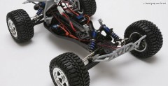 Desert Truck - elektryczny model terenowy od Team Losi