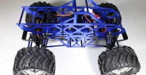 Ground Pounder - monster truck ze skrętnymi 4 kołami Ground Pounder - monster truck ze skrętnymi 4 kołami