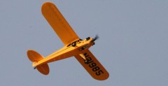 J-3 Cub - mini grnopat z napdem elektrycznym