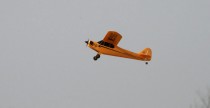 J-3 Cub - mini grnopat z napdem elektrycznym