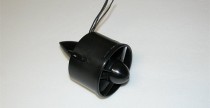 Latajce skrzydo z napdem elektrycznym
