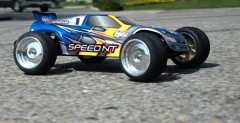 Losi Speed NT - piekielnie szybki truggy z napdem spalinowym