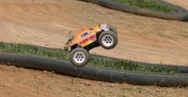 CEN MG16 RTR - may monster truck z napdem spalinowym