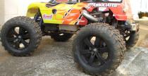 MGT 8.0 - potny monster truck od Team Associated