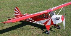 Piper J-3 Cub - elektryczny samolot w skali gigant