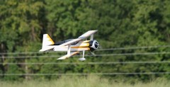 Pitts S12 - akrobacyjny dwupatowiec z napdem elektrycznym