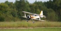 Pitts S12 - akrobacyjny dwupatowiec z napdem elektrycznym