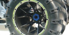 Rampage MT - wielki monster truck z napdem benzynowym