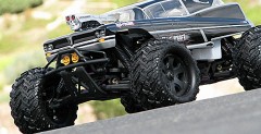 Savage 3,5 RTR - kultowy monster truck z napdem spalinowym