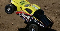 Stronghold - mini SCT od Team Losi
