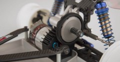 Konwersja Vega Elite dla modelu Kyosho Ultima RB5, czyli poprawiamy producenta