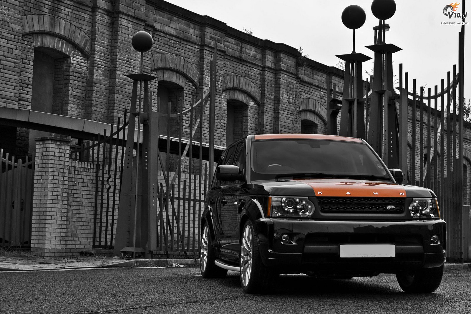 Range Rover Sport Vesuvius Edition