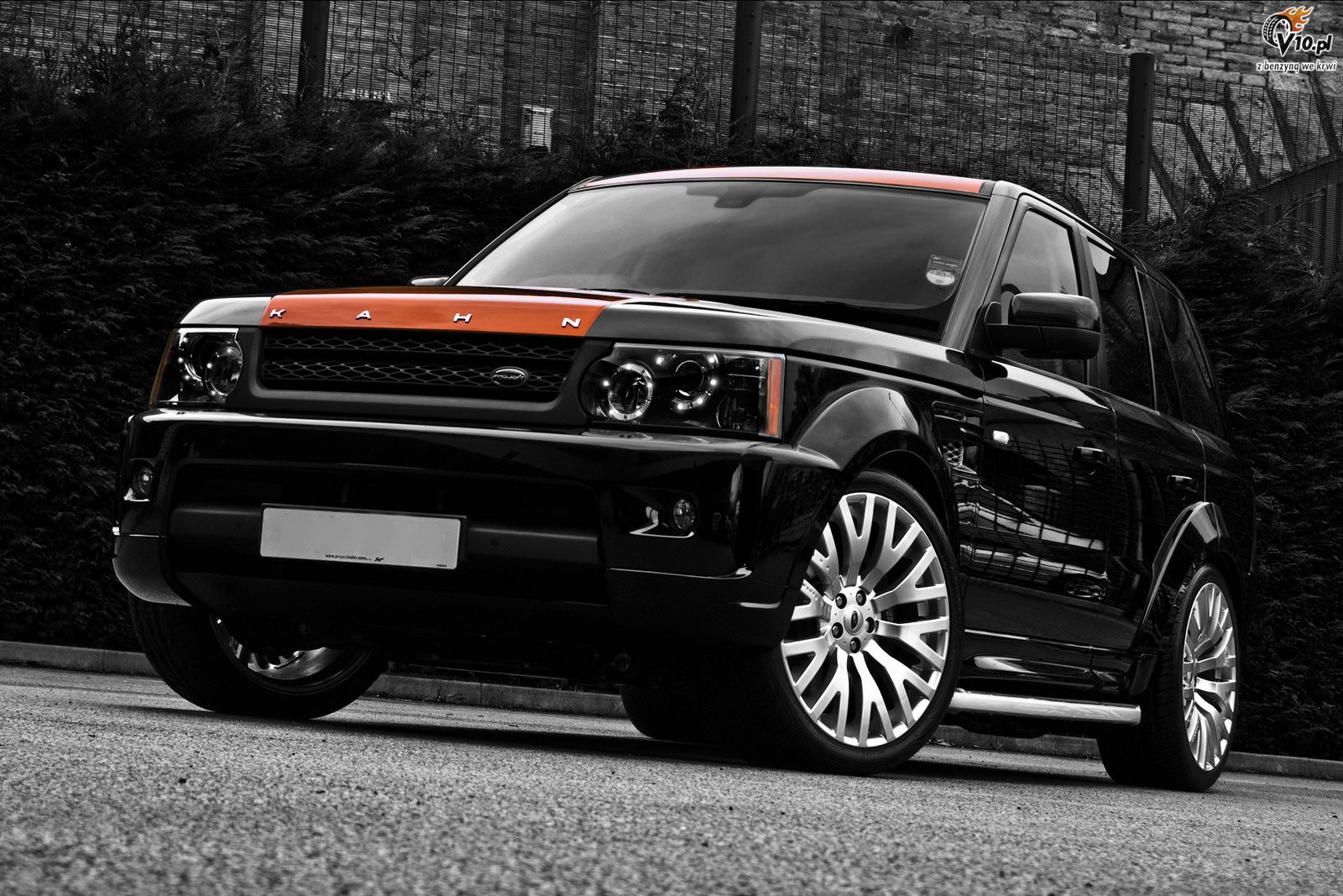 Range Rover Sport Vesuvius Edition