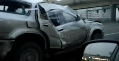 Wideo: Zdemolowany chiski SUV miao poda przez Rosj