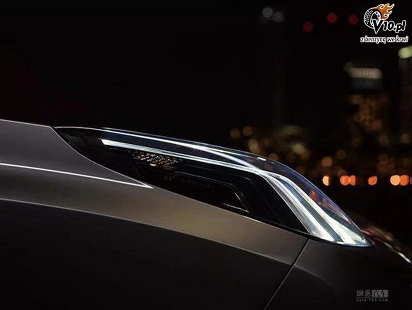 Lynk & Co 05