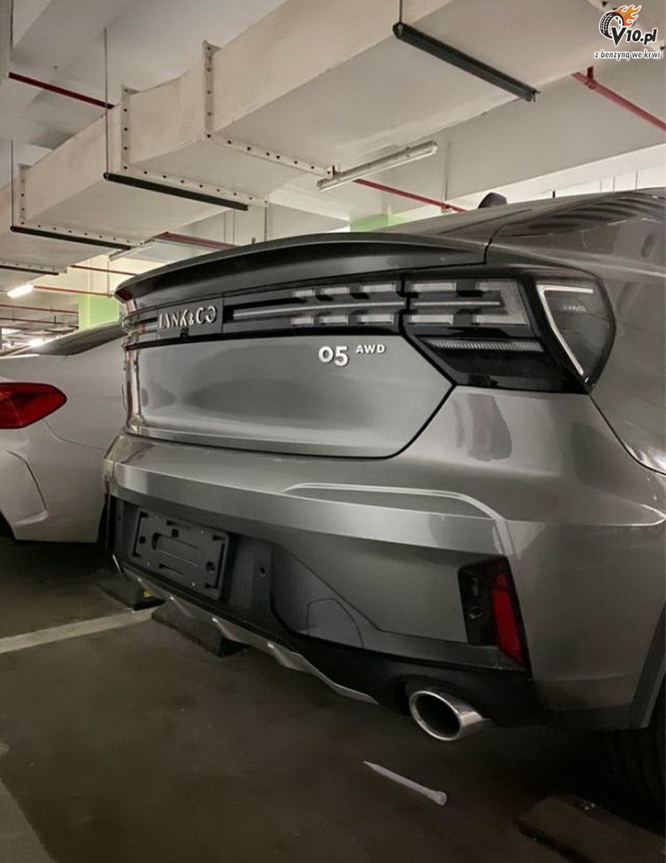 Lynk & Co 05