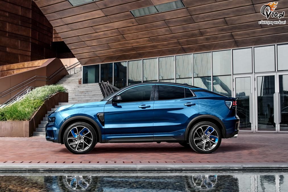 Lynk & Co 05
