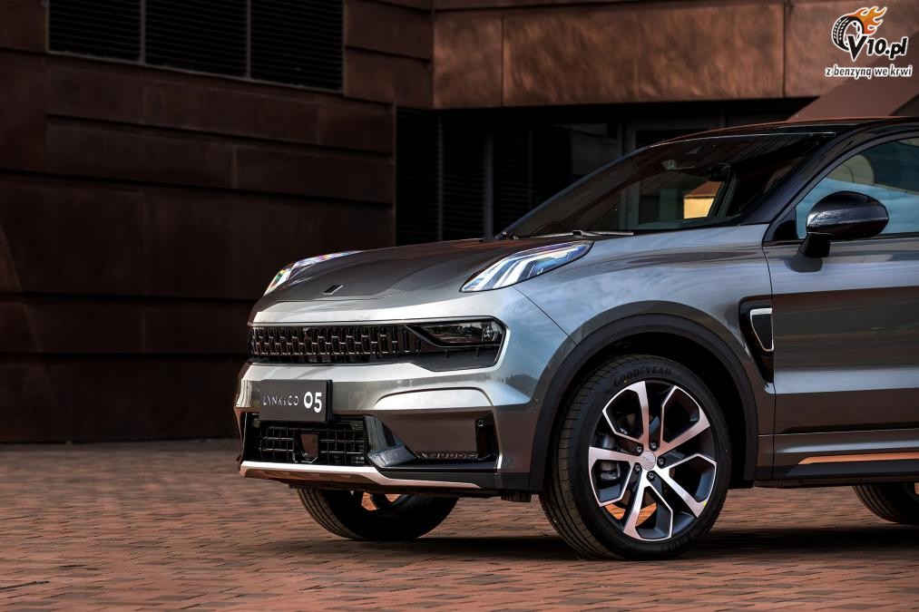 Lynk & Co 05
