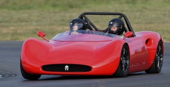 Spartan - torowa zabawka w stylu retro