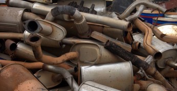 Niemcy rozważają zakaz wjazdu do niektórych miast dla starszych...