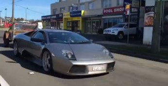 Lamborghini Murcielago i kozy