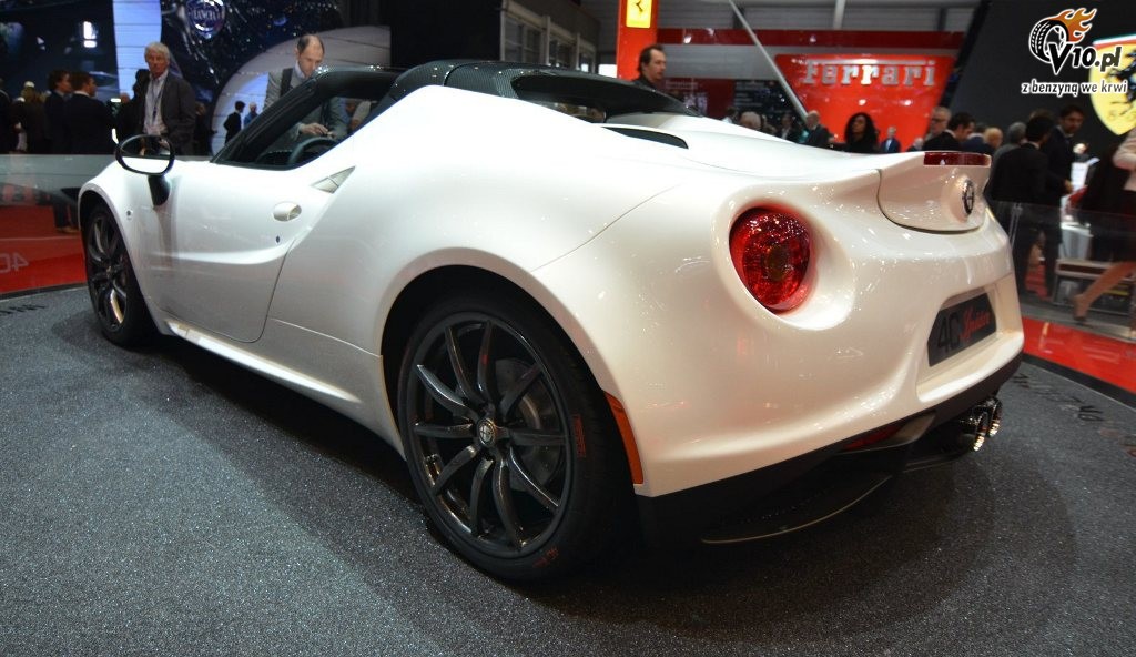 Alfa Romeo 4C Spider Concept