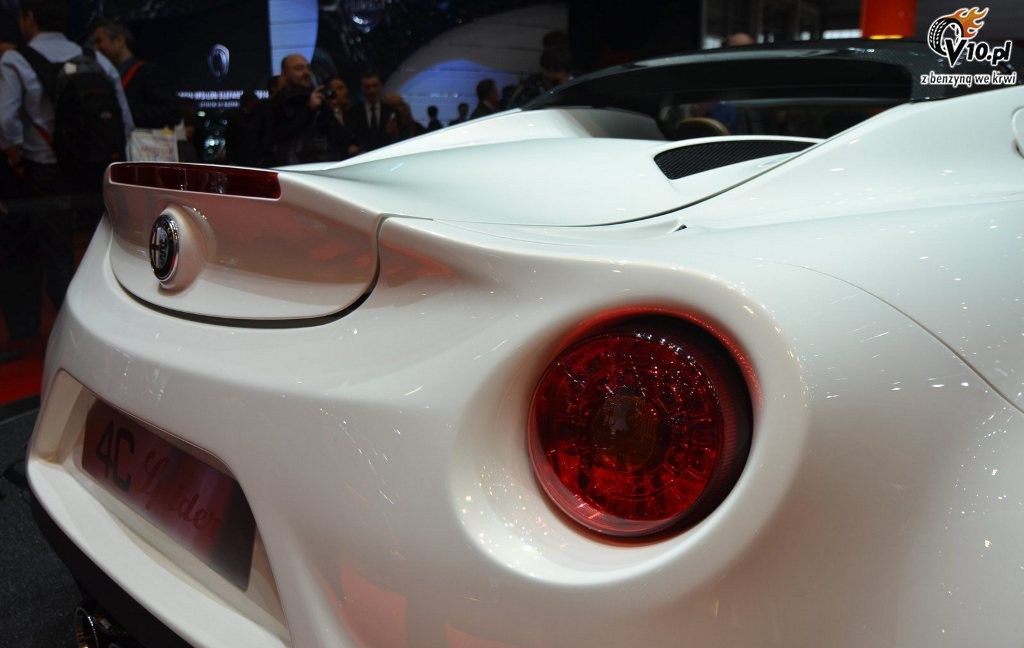 Alfa Romeo 4C Spider Concept