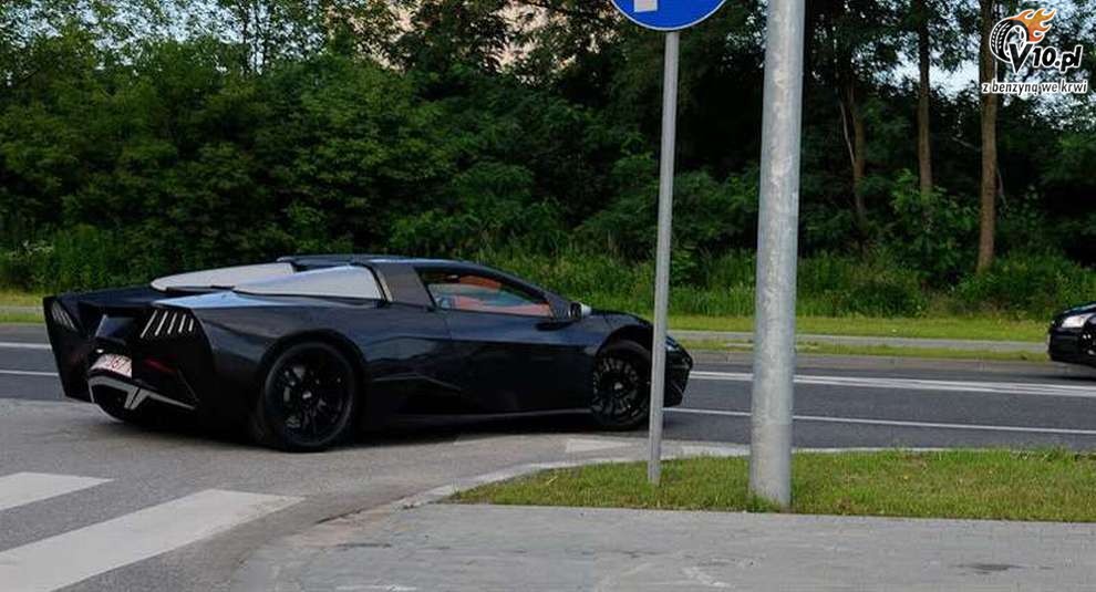 Arrinera - pierwsze polskie superauto