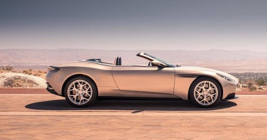 Aston Martin DB11 Volante