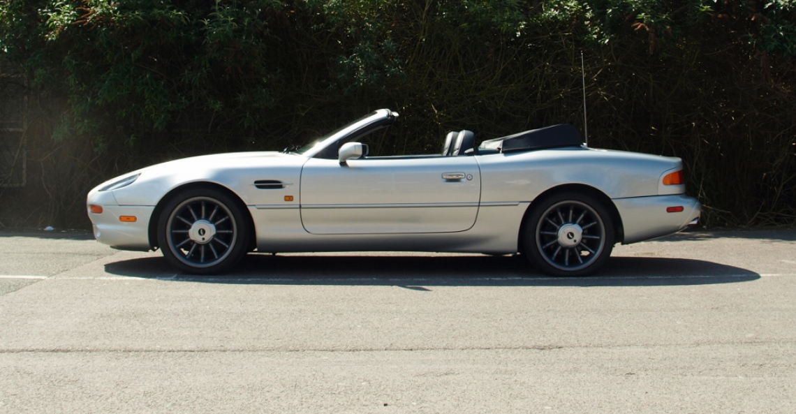 Aston Martin DB7 Volante