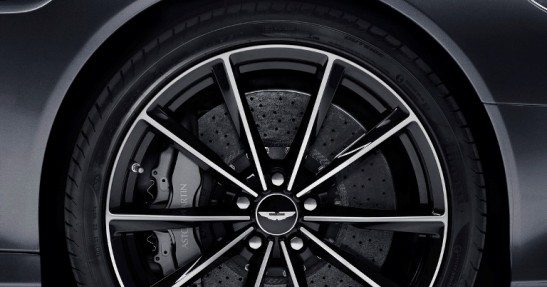 Aston Martin DB9 GT